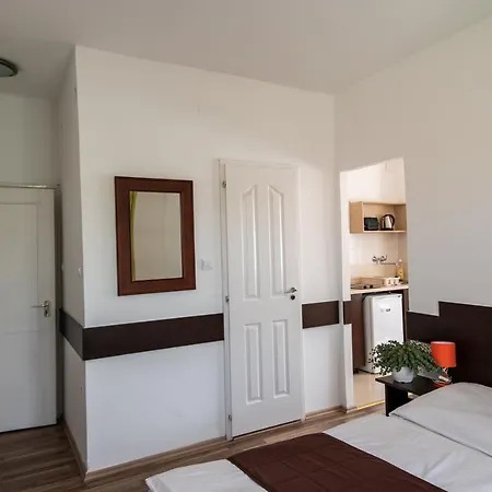 Hello Apartmanhaz Sopron
