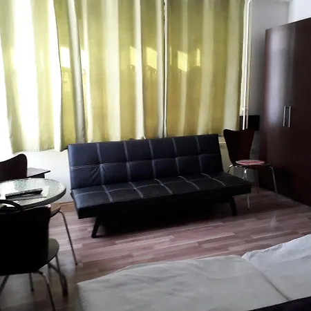 Hello Apartmanhaz Daire Sopron