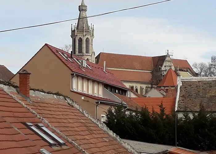 Hello Apartmanhaz Apartament